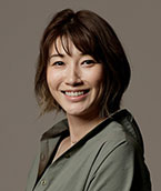 狩野 舞子さん